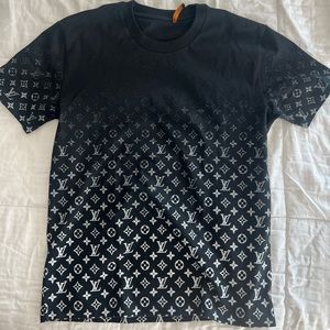 Louis Vuitton Monogram fading shirt